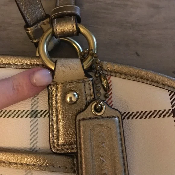 Multicolored Authentic Coach bag with strap and zipper - Picture 4 of 13